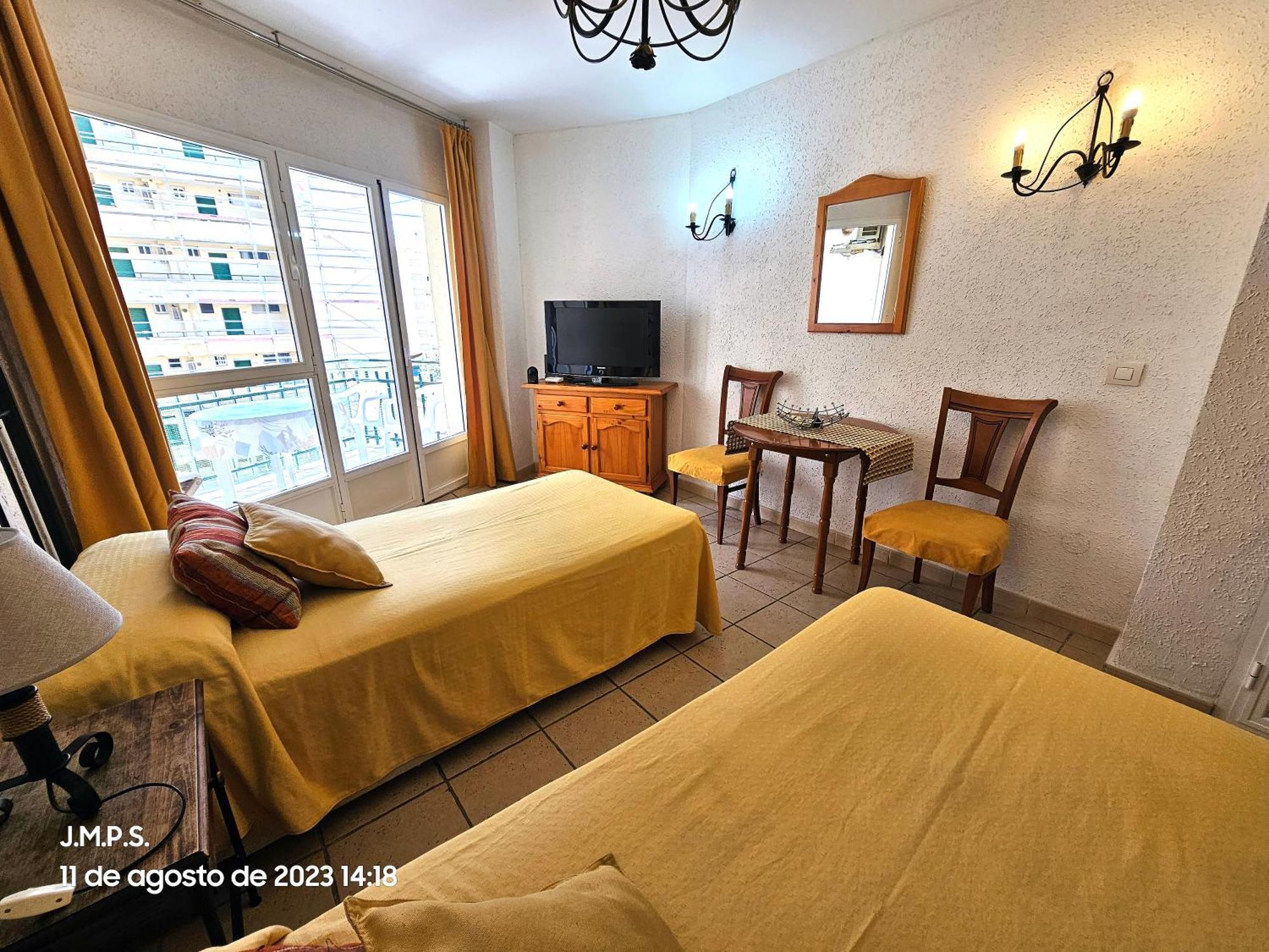 Estudio Acogedor Y Tranquilo En Zona Estupenda Фуэнхирола Экстерьер фото